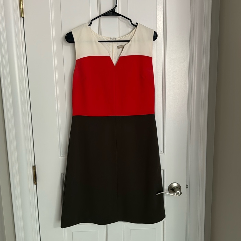 Women’s dress